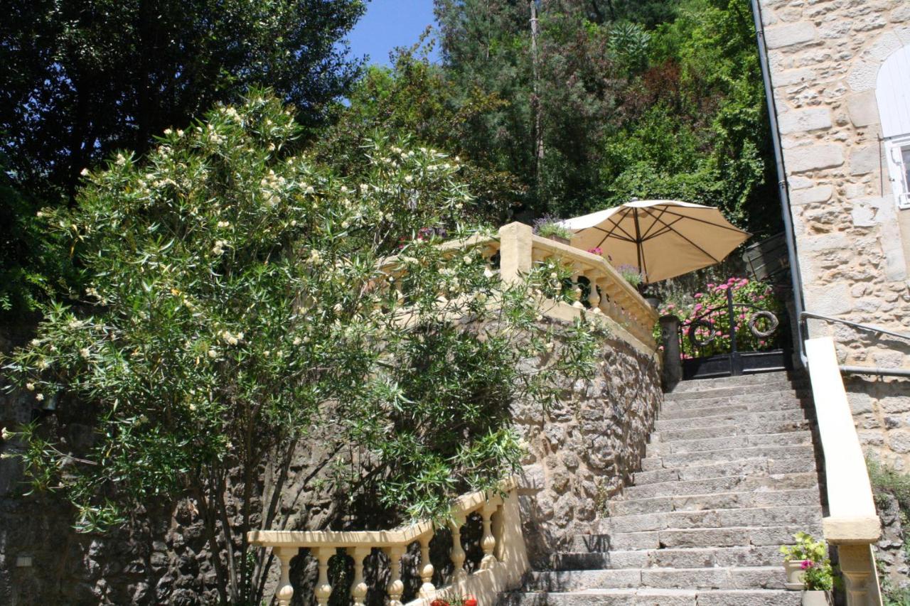 Les Escaliers Du Paradis Largentière 외부 사진